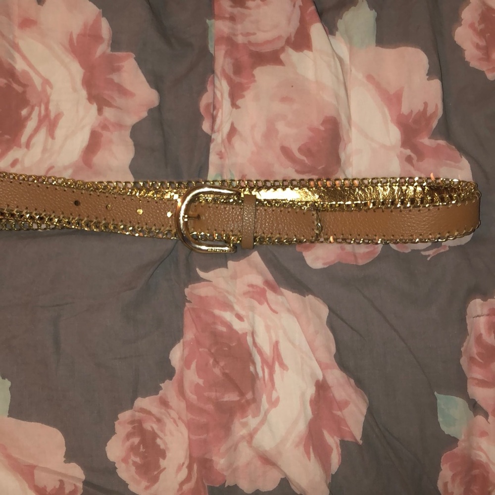 Michael Kors trendy belt